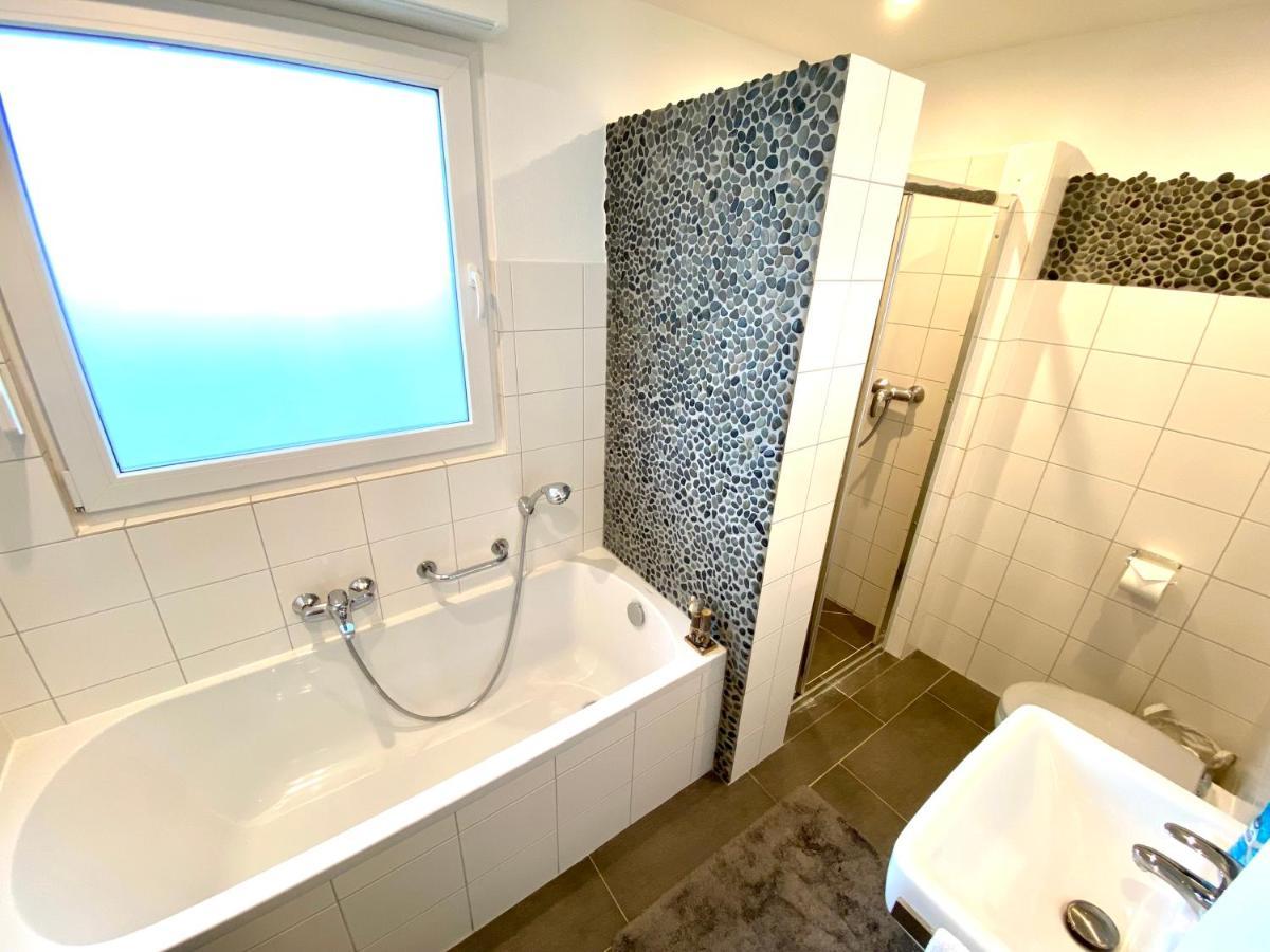 Haus Im Gruenen Villa Bornheim  Buitenkant foto