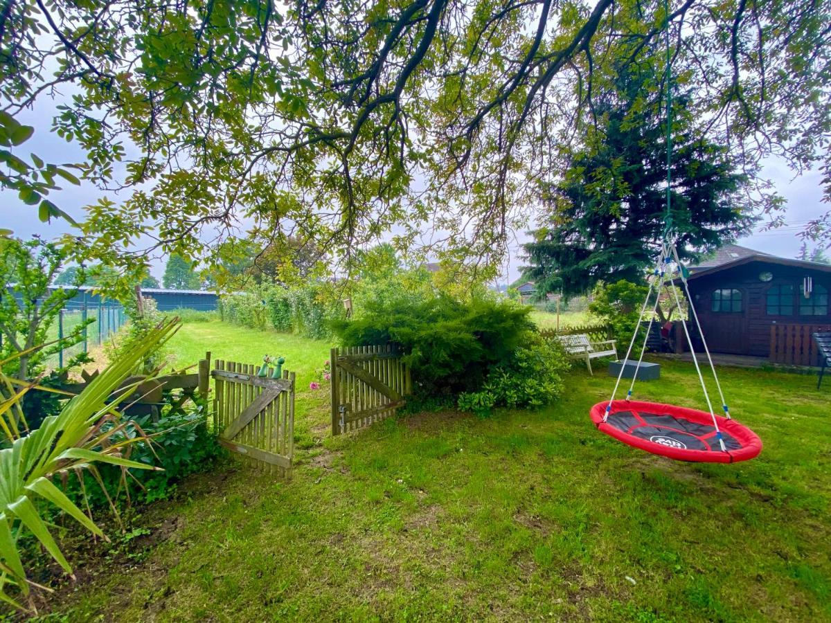 Haus Im Gruenen Villa Bornheim  Buitenkant foto